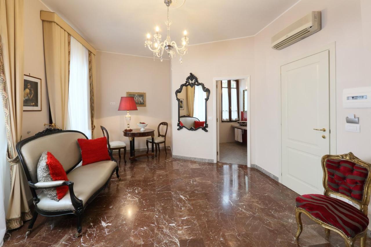 Porta Di Mezzo Luxury Suites & Rooms Taormina Exterior foto