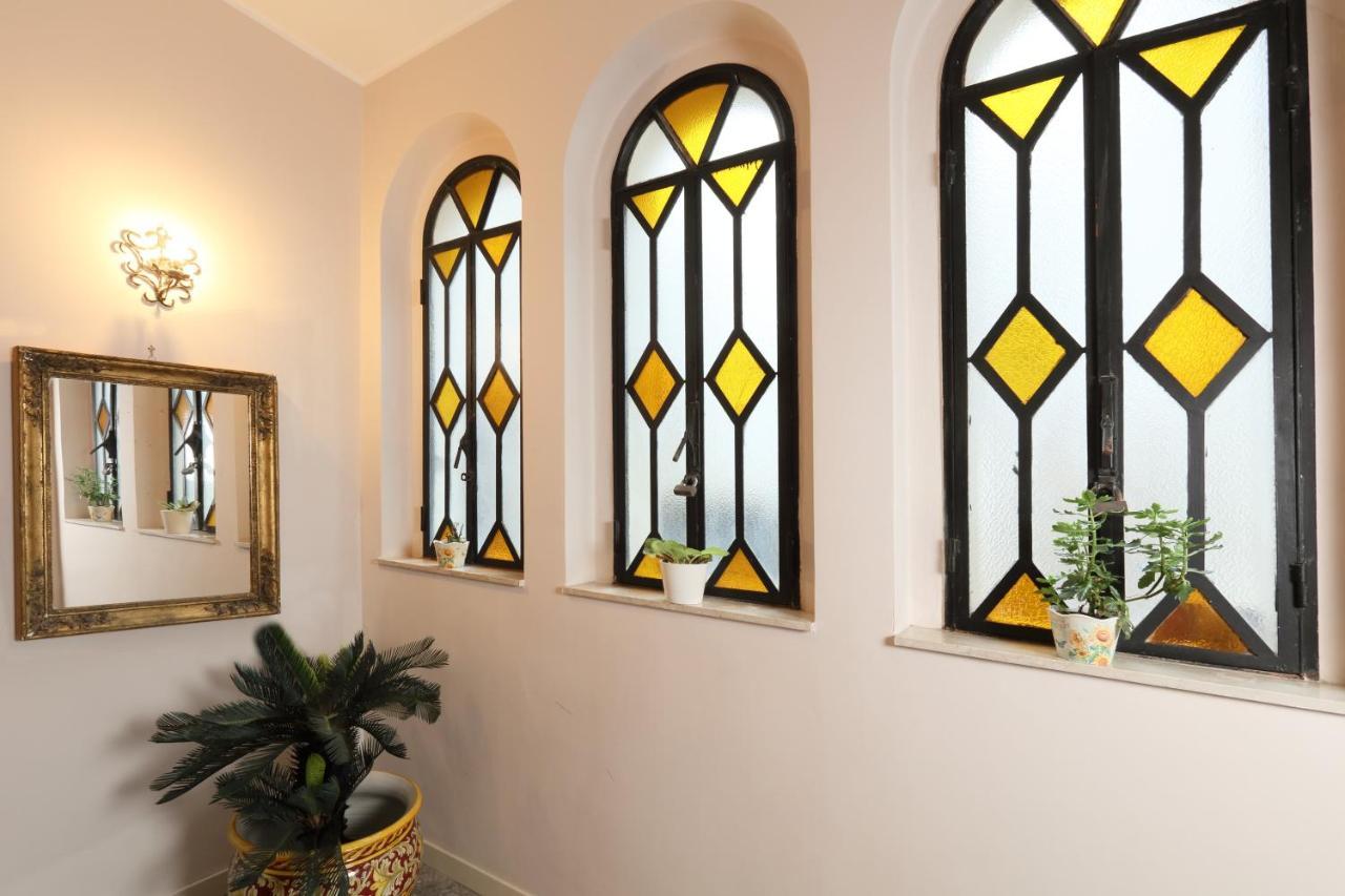 Porta Di Mezzo Luxury Suites & Rooms Taormina Exterior foto